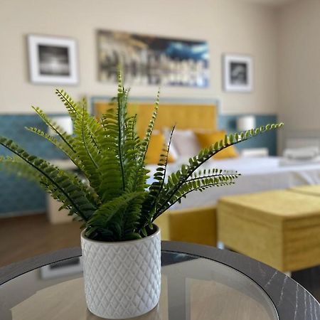 Mb Giurati Suites Mascali Exteriör bild